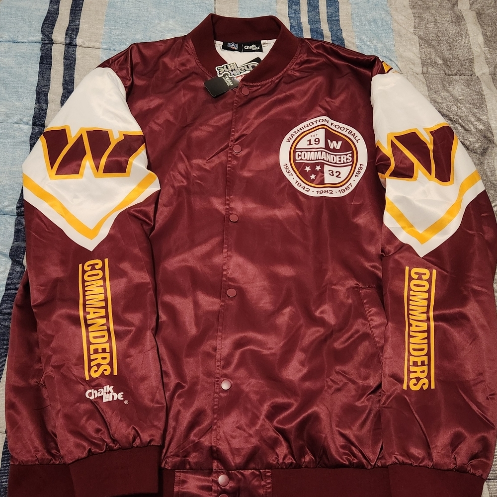RARE BRAND NEW WASHINGTON COMMANDERS CHALKLINE JACKET SIZE 3XL (FITS LIKE 2XL)